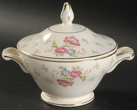 1981-E1 Sugar Bowl & Lid
