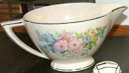 698E11 Creamer