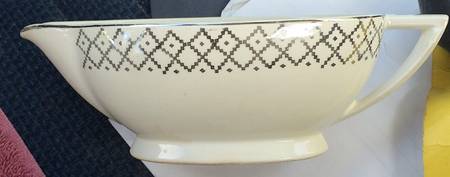KNO155 Gravy Boat