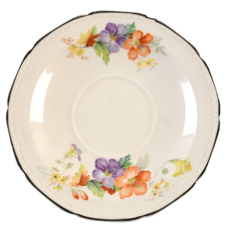 KNO156 Saucer