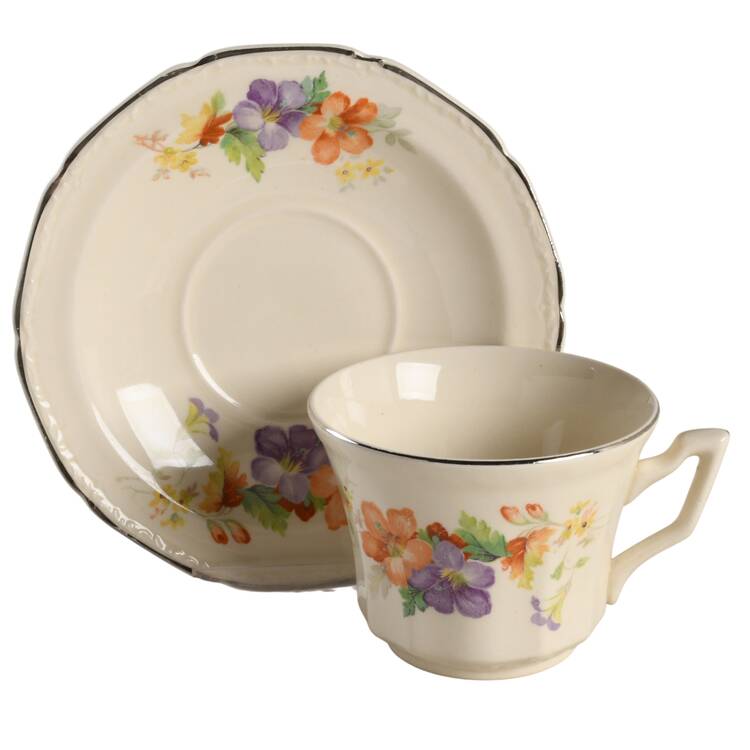KNO156 Flat Cup & Saucer Set