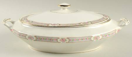 KNO166 Oval Covered Vegetable