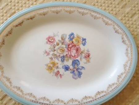 KNO167 12" Oval Serving Platter