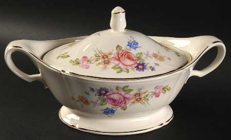 KNO176 Oval Covered Vegetable
