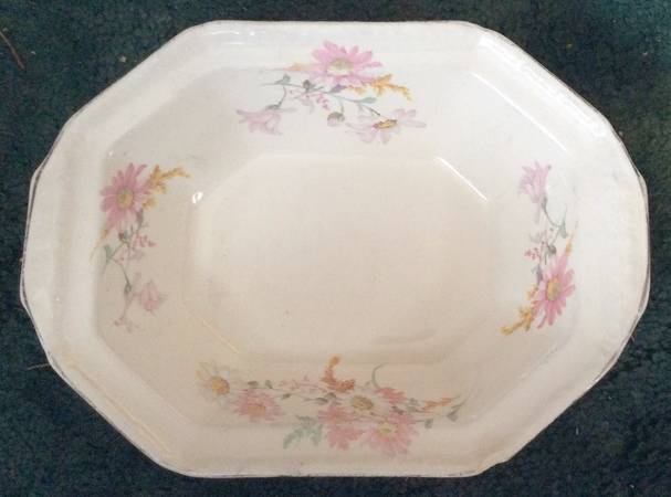 KNO20 9" Octagonal Vegetable Bowl