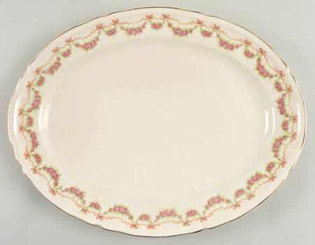 KNO206 15" Oval Serving Platter