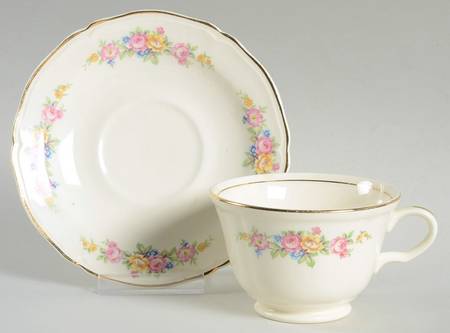 716-EI Footed Cup & Saucer Set