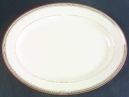 KNO22 15" Oval Serving Platter