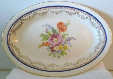 KNO241 14" Oval Serving Platter