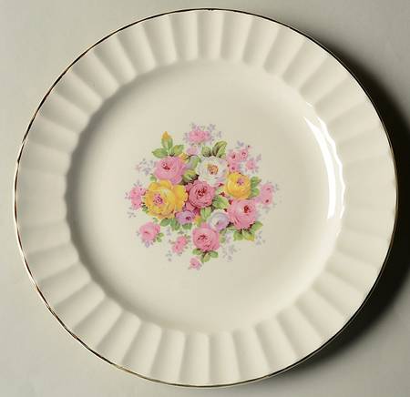 KNO246 Luncheon Plate