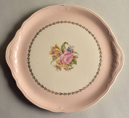 KNO253 Handled Cake Plate