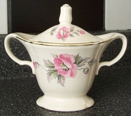 1657-E1 Sugar Bowl & Lid
