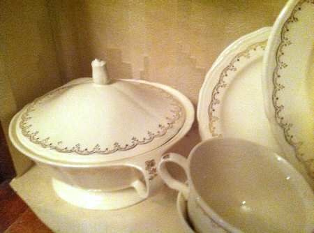 KNO56 Sugar Bowl & Lid