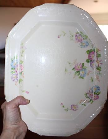 KNO95 14" Oval Serving Platter