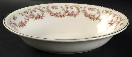 Lorraine 9" Oval Vegetable Bowl
