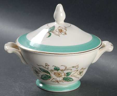 Magnolia Sugar Bowl & Lid