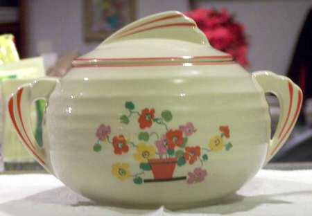 Penthouse Sugar Bowl & Lid