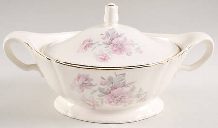 Peony Oval Covered Vegetable