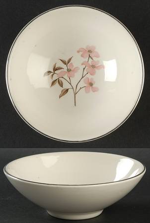 Pink Dogwood (Platinum Trim) Coupe Cereal Bowl