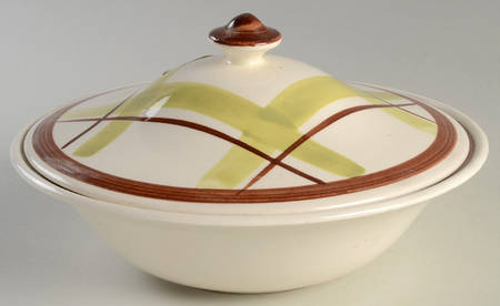 Plaid Round Covered Vegetable