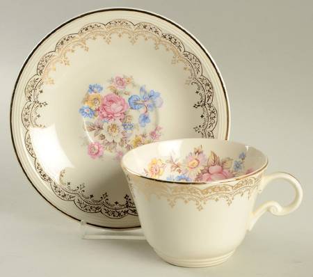 Priscilla Flat Cup & Saucer Set