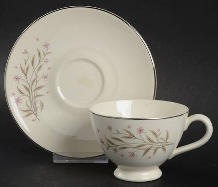 Pretty Pinks Footed Cup & Saucer Set