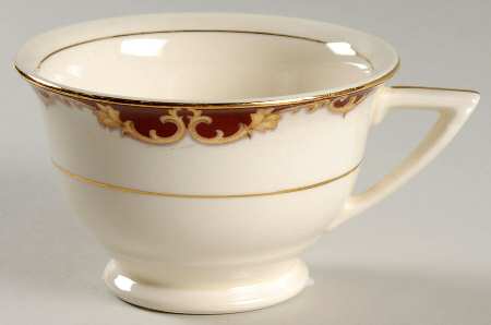 Regal Footed Cup