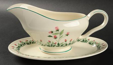 Rose Path Gravy Boat & Underplate/Relish