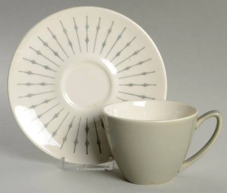 Sunburst Flat Cup & Saucer Set