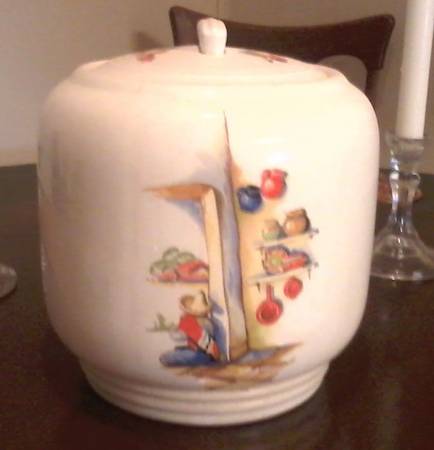 Tia Juana Cookie Jar & Lid