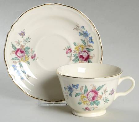 Winslow Footed Cup & Saucer Set