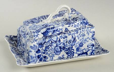 18th Century Chintz (Old, No Trim) Cheese Dish with Lid (Wedge)