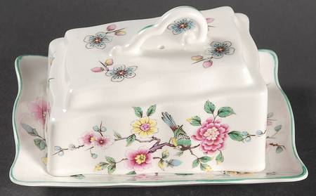 Chinese Rose Cheese Dish with Lid (Wedge)