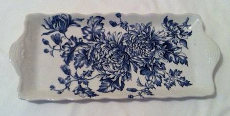 Chrysanthemum Blue Large Sandwich Tray