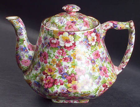 Dubarry (Old, No Globe Backstamp) Melrose Teapot & Lid