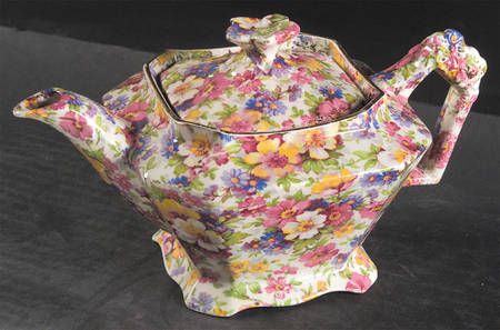 Dubarry (Old, No Globe Backstamp) Mini Square Diamond Teapot & Lid