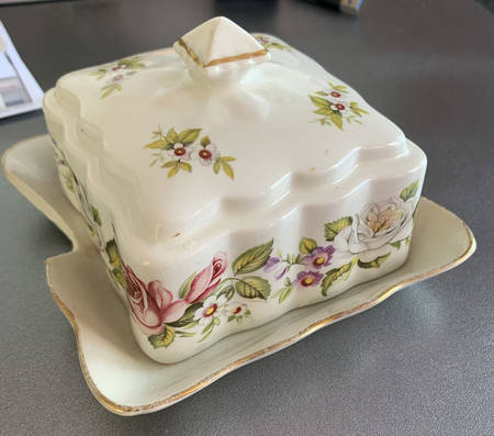 Harmony Rose Square Covered Butter