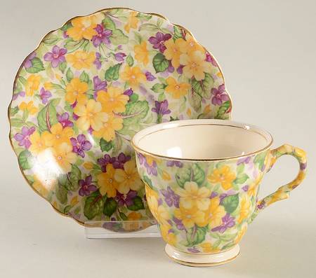 Primula Eaton Shape Footed Cup & Saucer Set