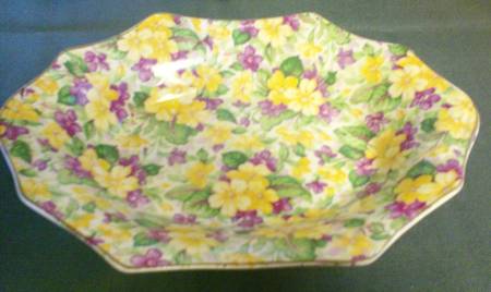 Primula 9" Oval Vegetable Bowl