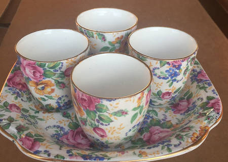Rosalynde (Old, No Globe Stamp) Egg Cup Set (4 Egg Cups and Tray)