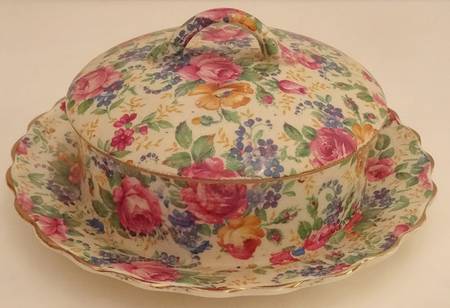 Rosalynde (Old, No Globe Stamp) Round Covered Butter
