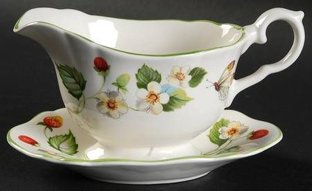 Strawberry (Green Trim, Butterflies) Individual Gravy Boat & Plate