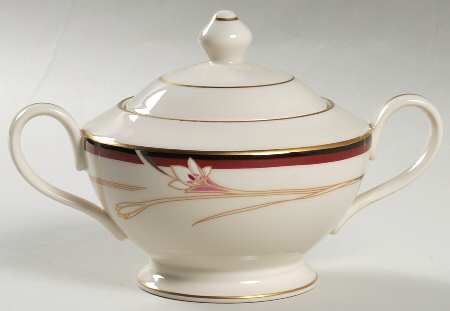 Chantilly Sugar Bowl & Lid