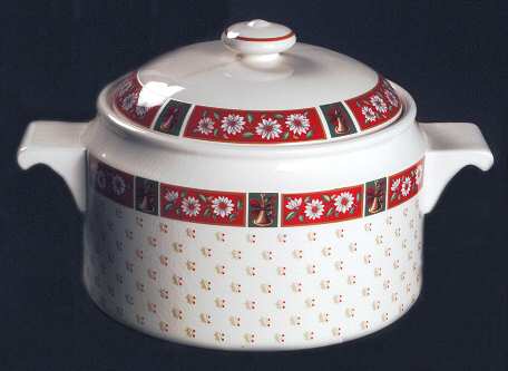 Charlton Hall 2.5 Qt Round Covered Casserole