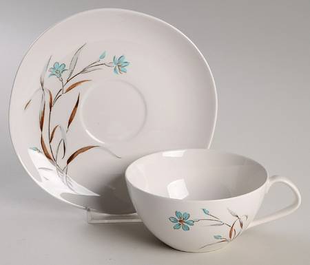Bonair Flat Cup & Saucer Set