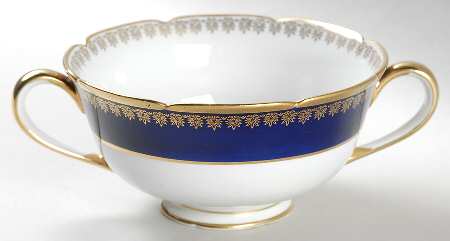KOK1 Footed Cream Soup Bowl
