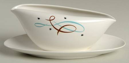 Risgay Gravy Boat with Attached Underplate