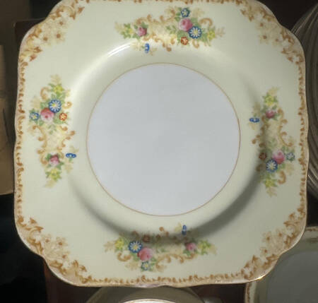 KON48 Square Salad Plate
