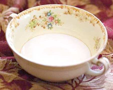 KON48 Footed Cream Soup Bowl