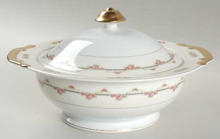Randolph Round Covered Vegetable